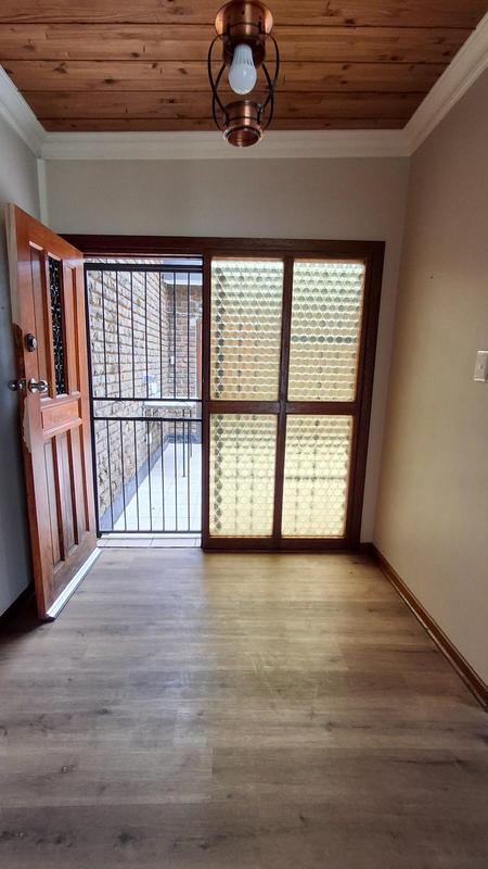 5 Bedroom Property for Sale in Meyerhof Free State